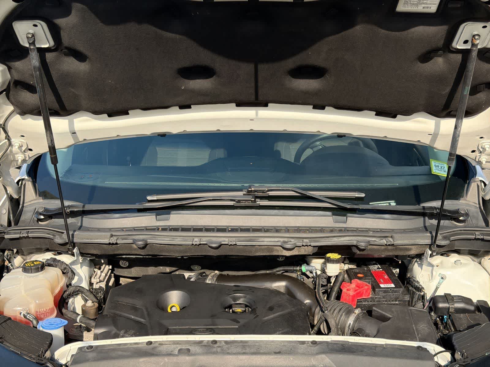 Thumbnail: 2016 Ford Edge - 15