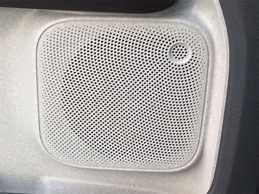 Thumbnail: 2025 Ford Maverick - 30