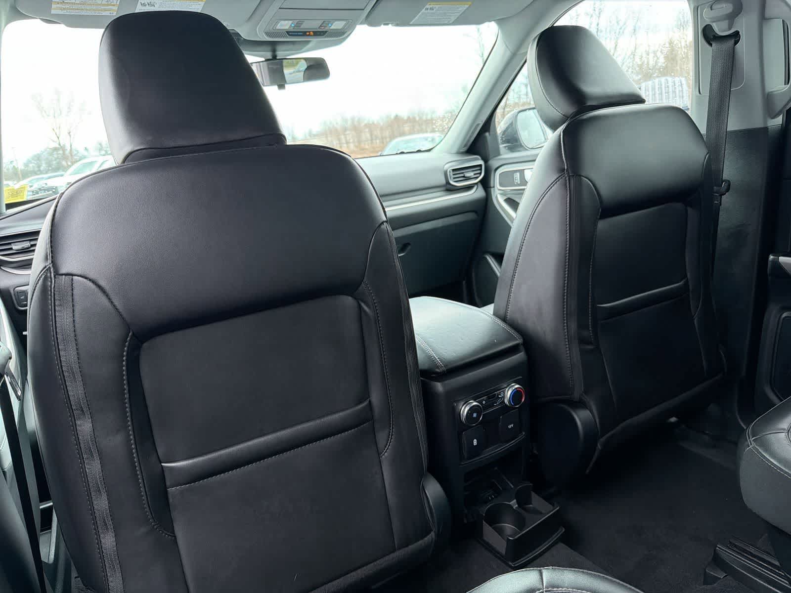 Thumbnail: 2022 Ford Explorer - 19