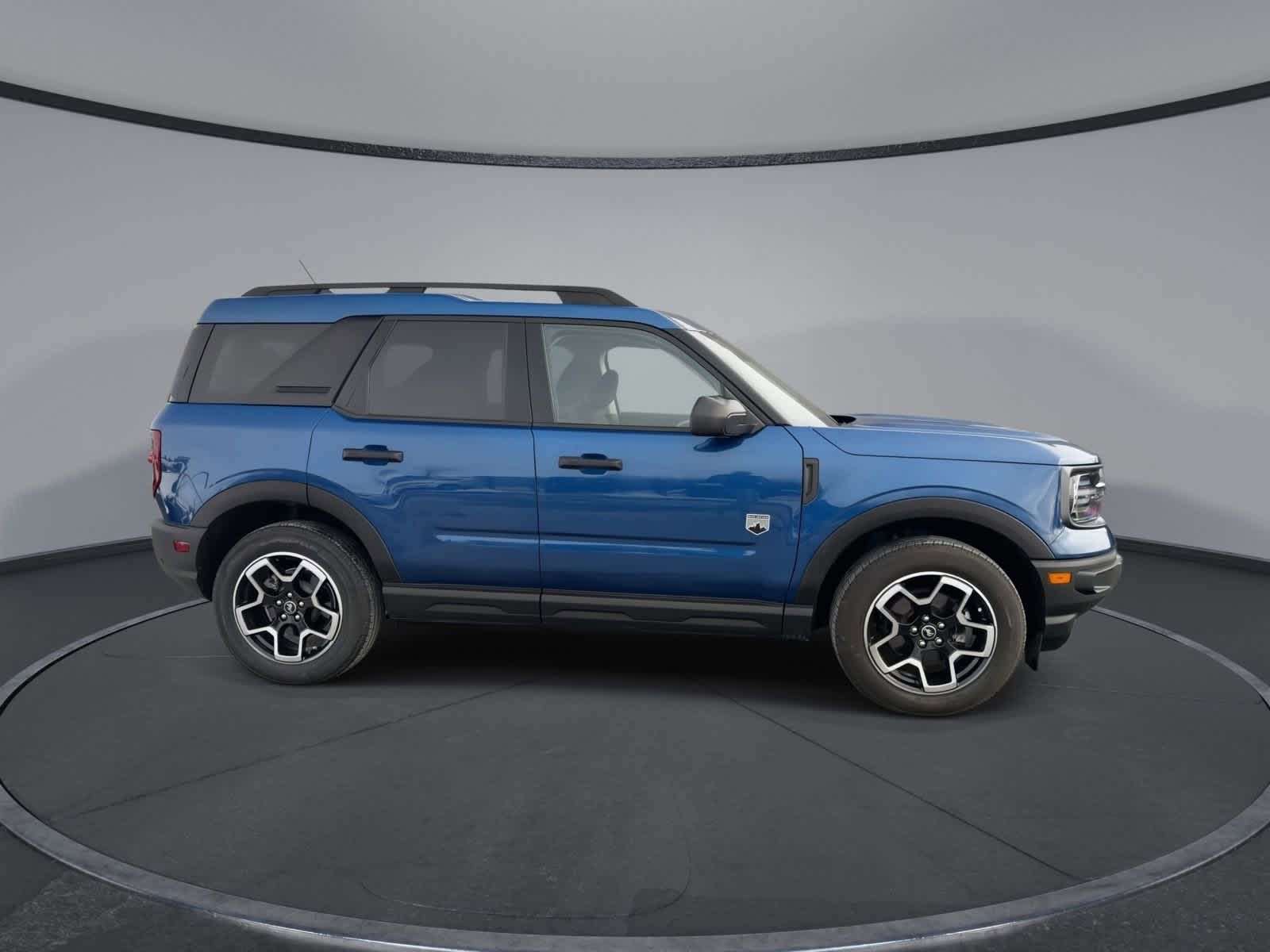 Thumbnail: 2023 Ford Bronco Sport - 9