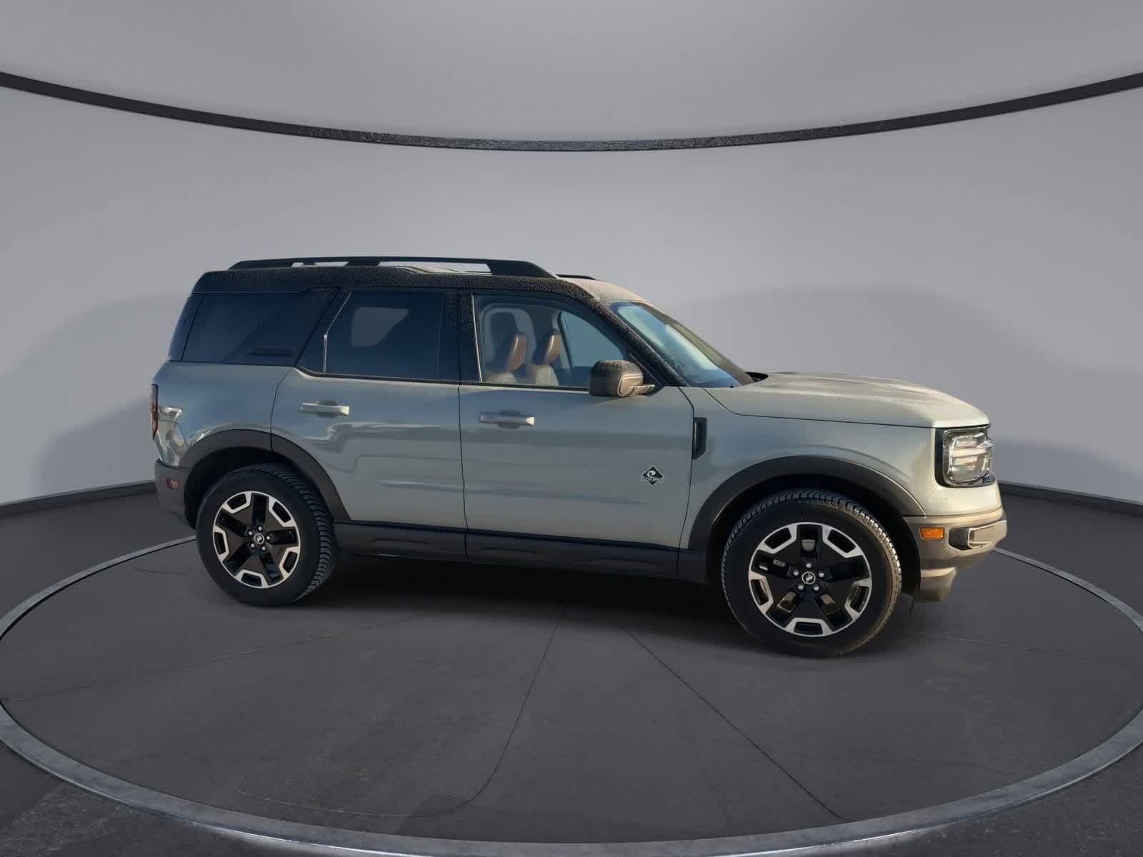 Thumbnail: 2021 Ford Bronco Sport - 9