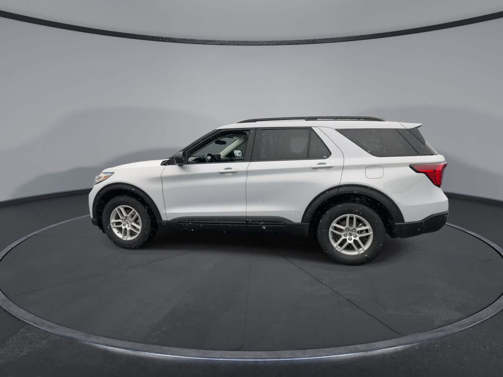 Thumbnail: 2026 Ford Explorer - 5