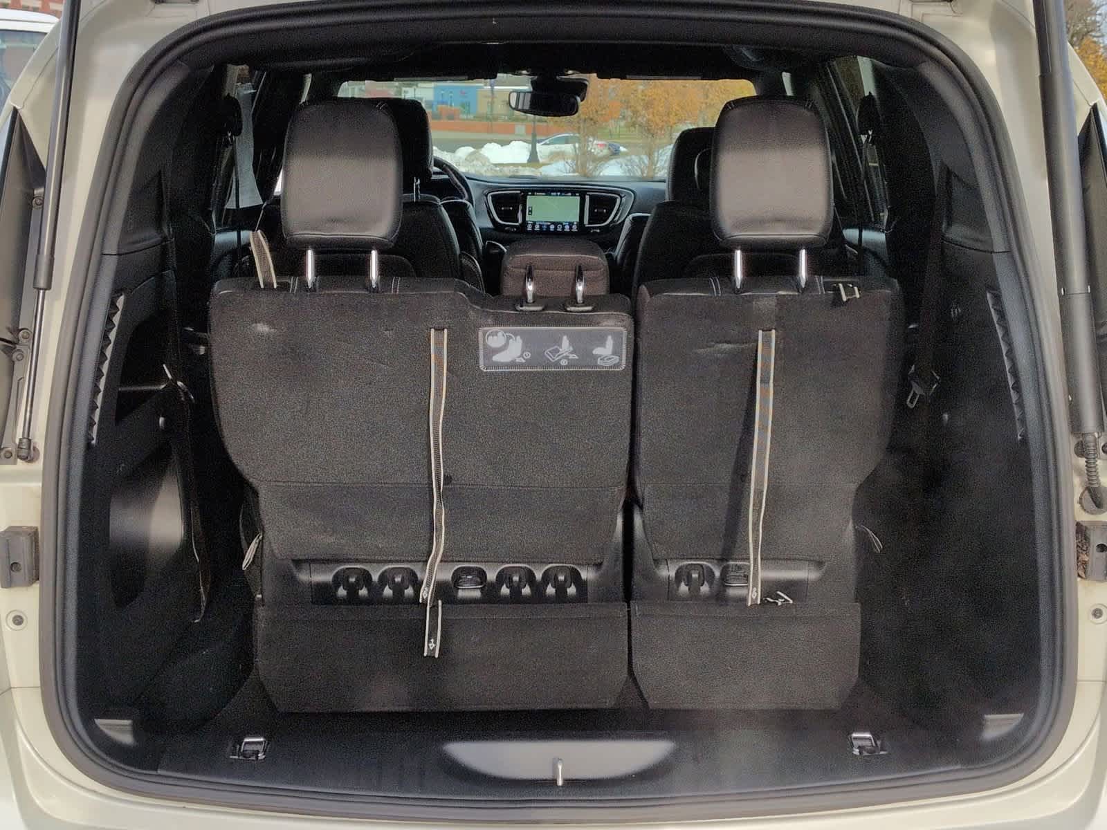 Thumbnail: 2020 Chrysler Pacifica - 35