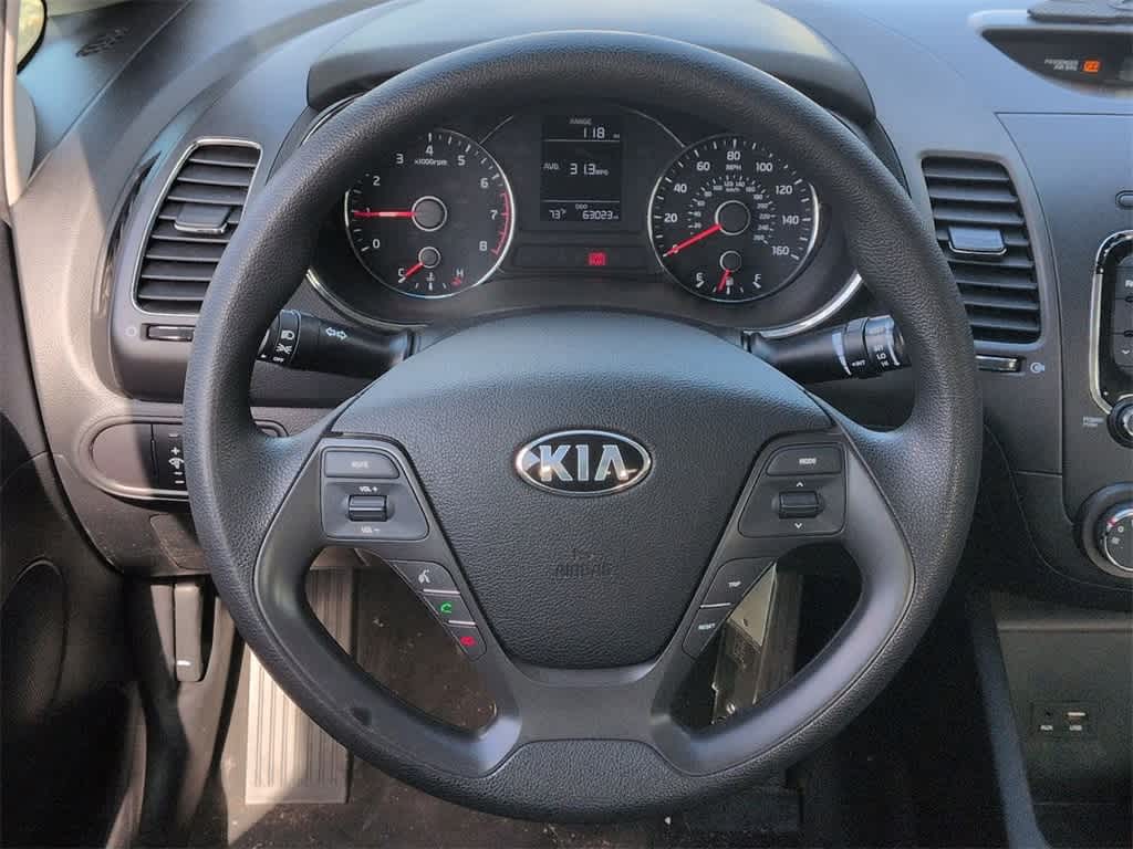 Thumbnail: 2017 Kia Forte - 23