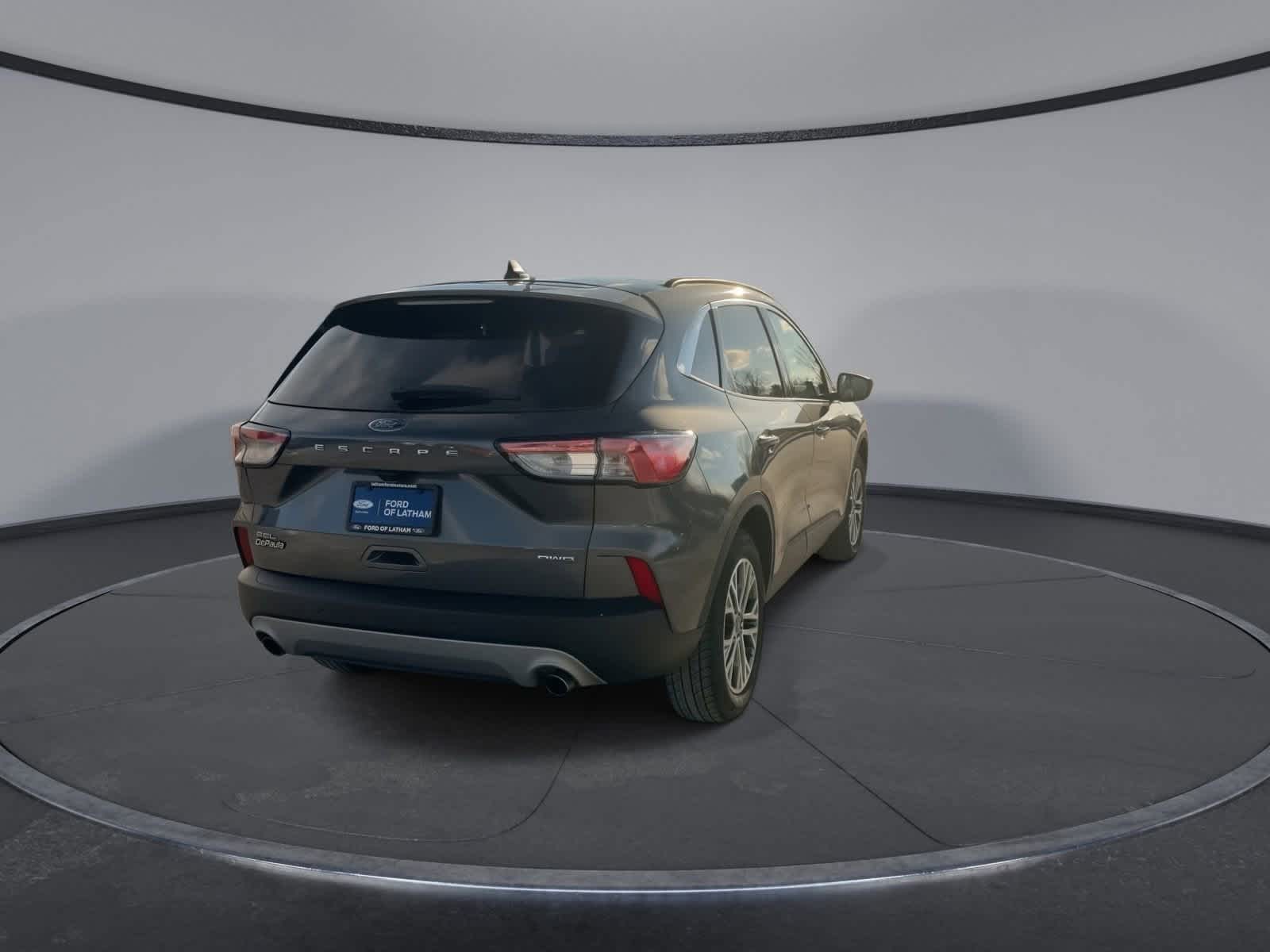Thumbnail: 2022 Ford Escape - 7