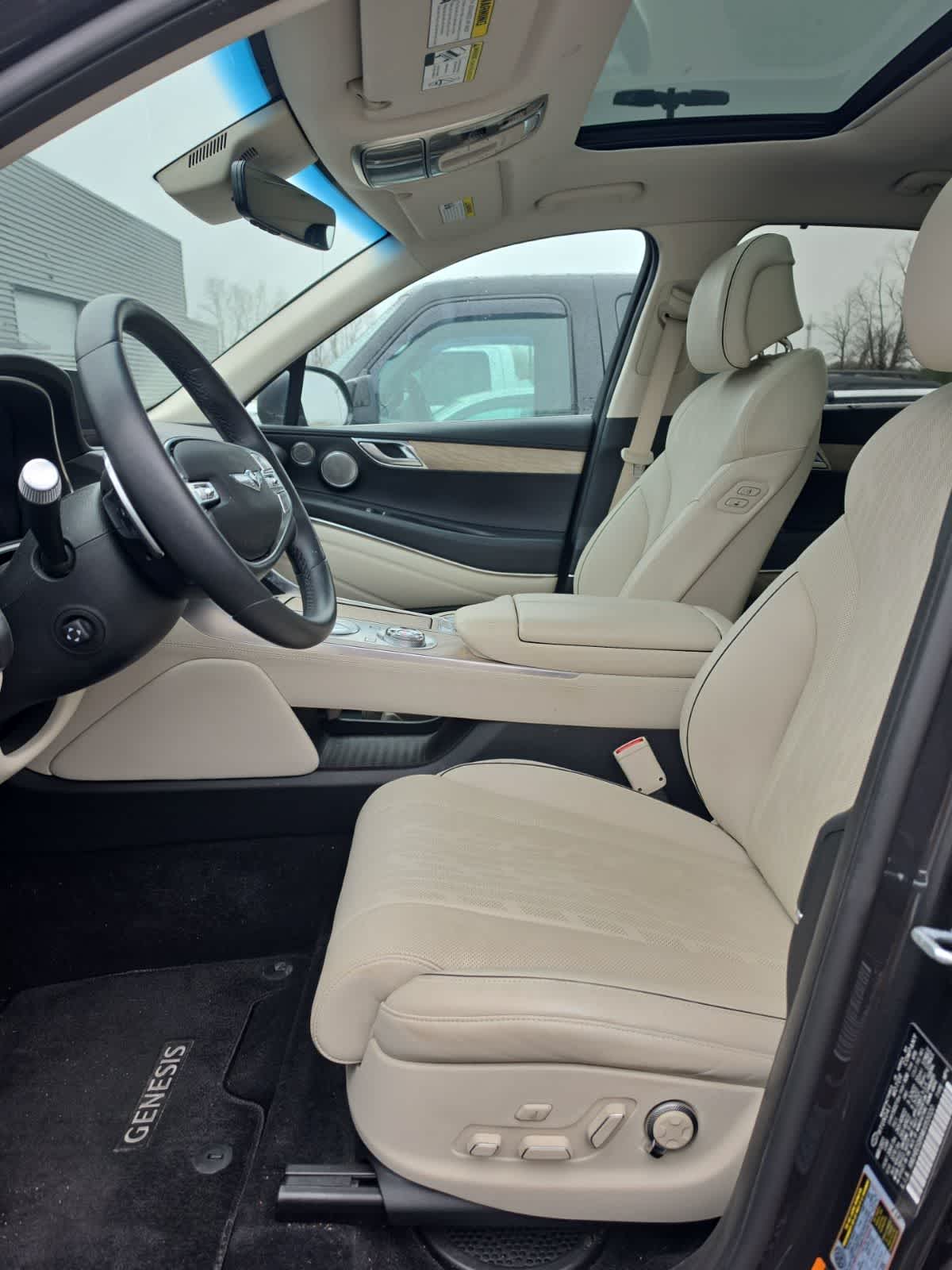 Thumbnail: 2021 Genesis GV80 - 3