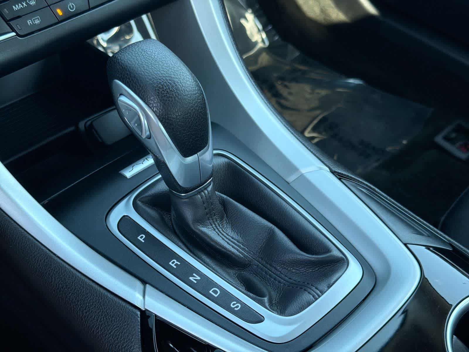 Thumbnail: 2016 Ford Fusion - 31