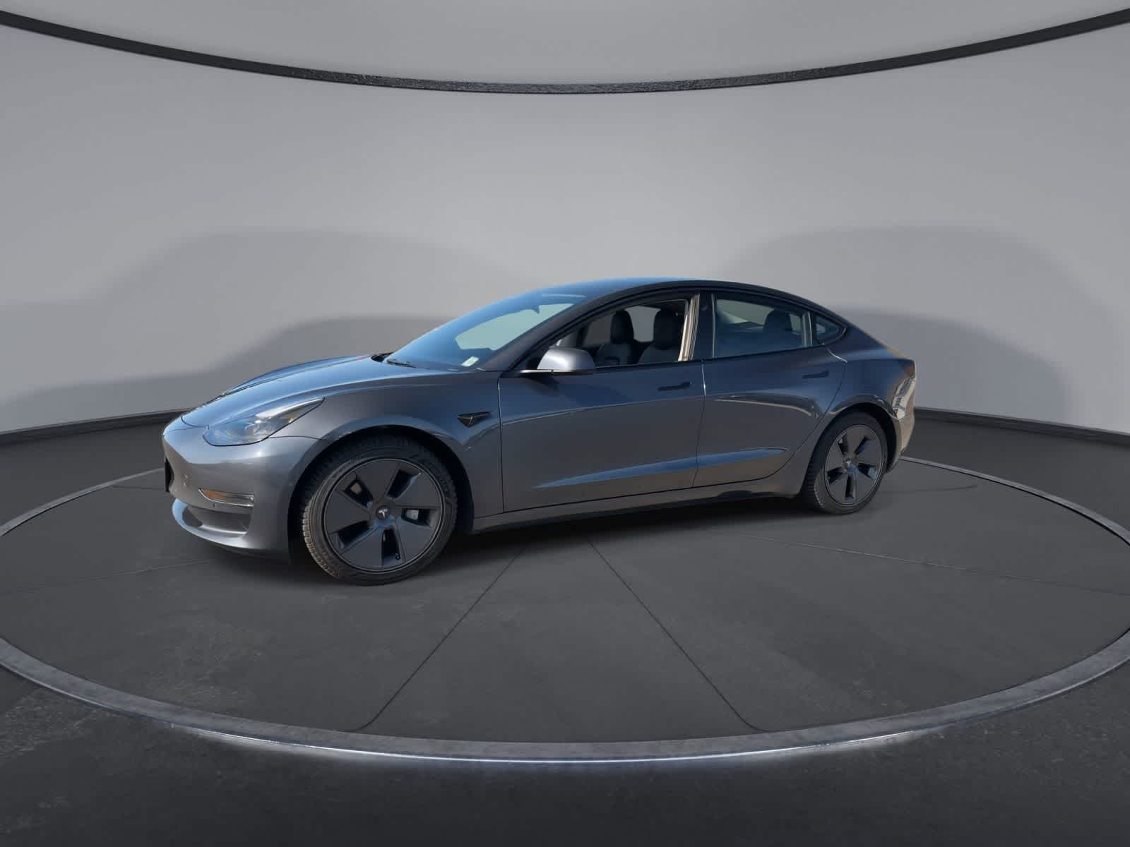 Thumbnail: 2022 Tesla Model 3 - 4