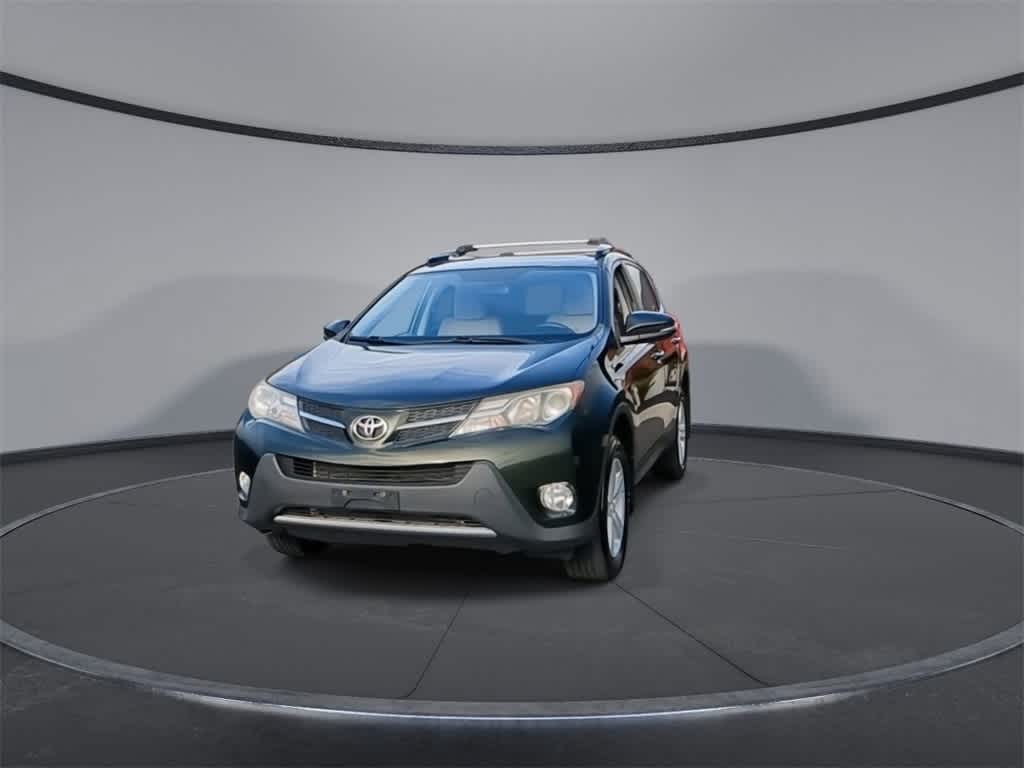 Thumbnail: 2013 Toyota RAV4 - 3