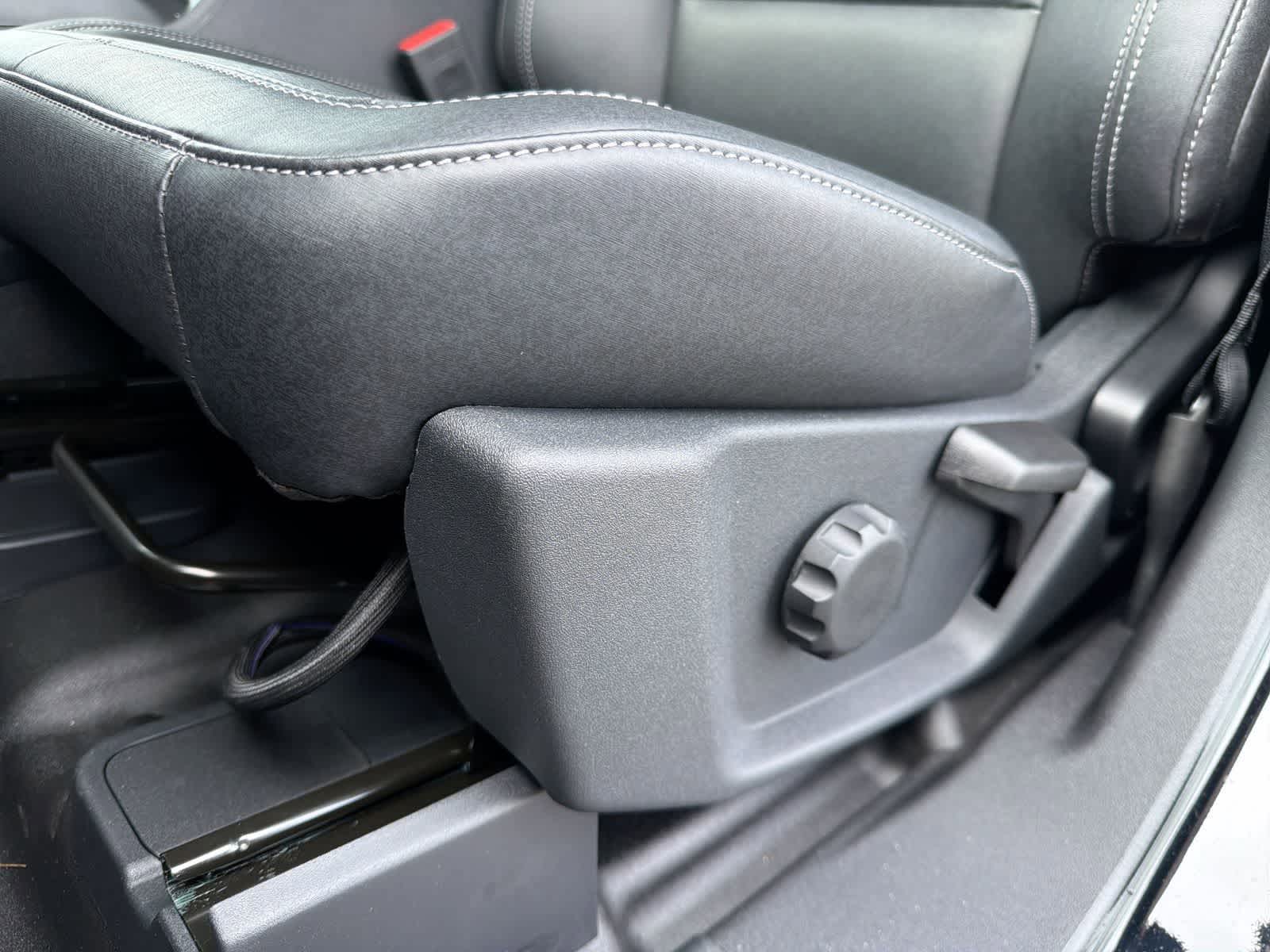 Thumbnail: 2025 Ford Bronco - 18