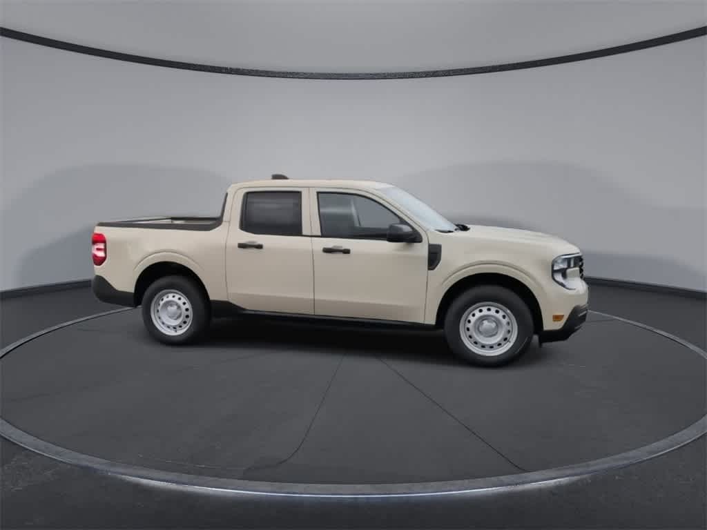 Thumbnail: 2025 Ford Maverick - 9