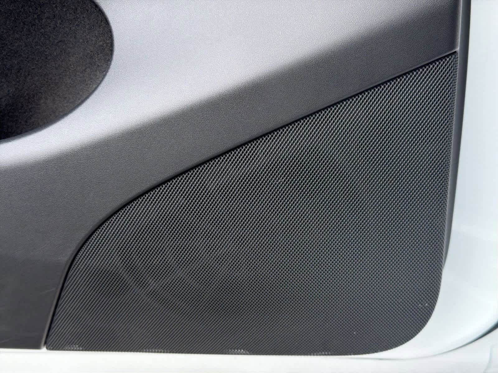 Thumbnail: 2022 Tesla Model Y - 32