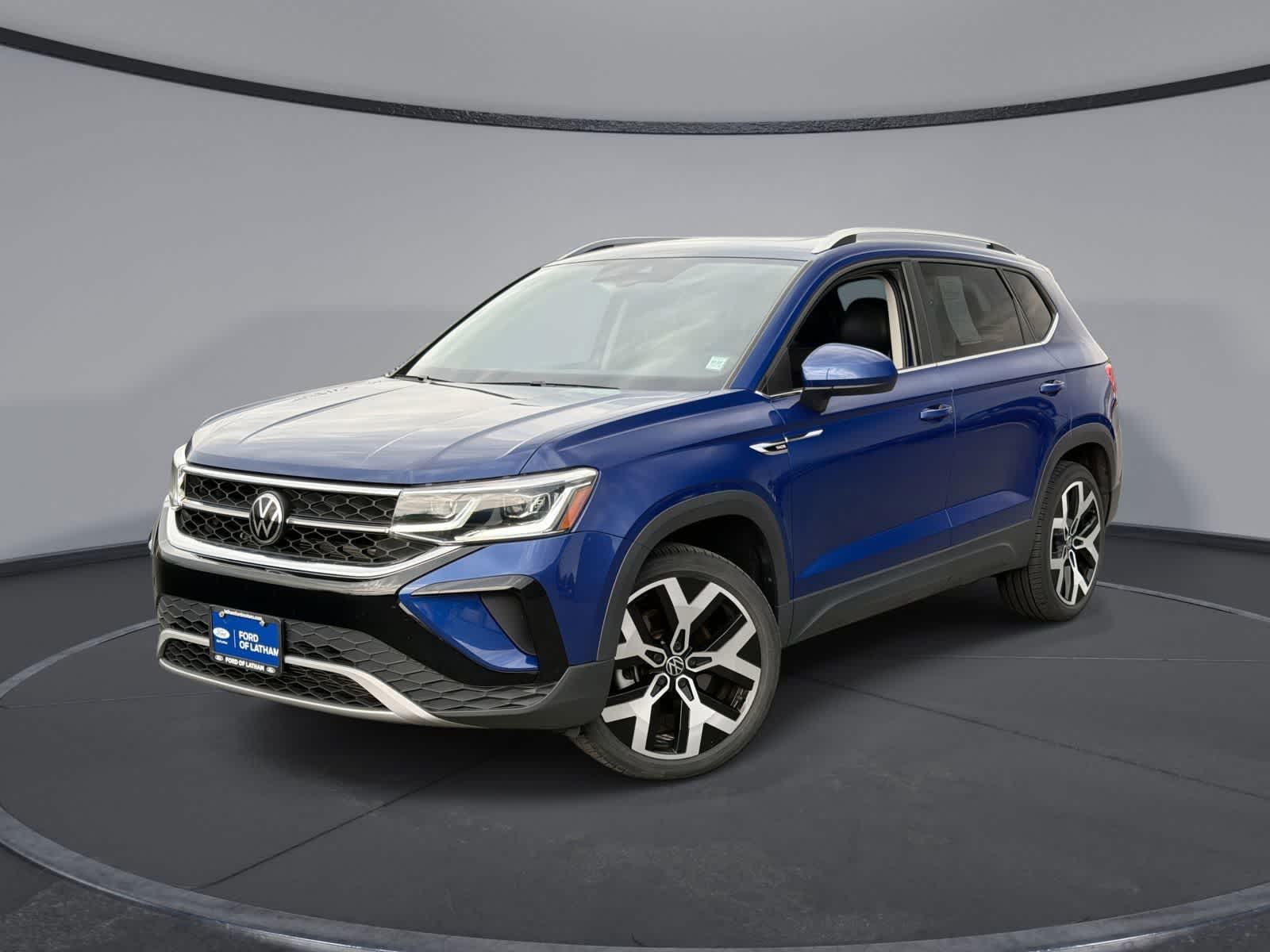 Thumbnail: 2023 Volkswagen Taos - 1