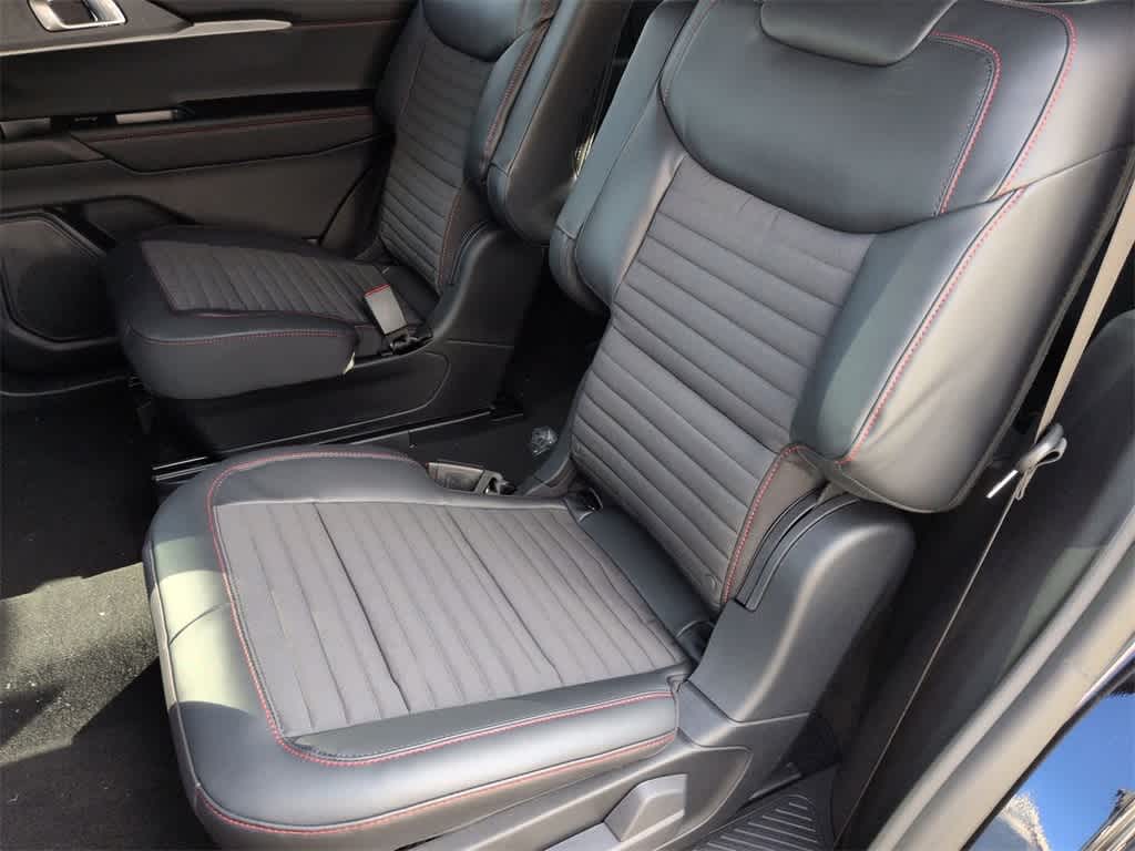 Thumbnail: 2026 Ford Explorer - 20