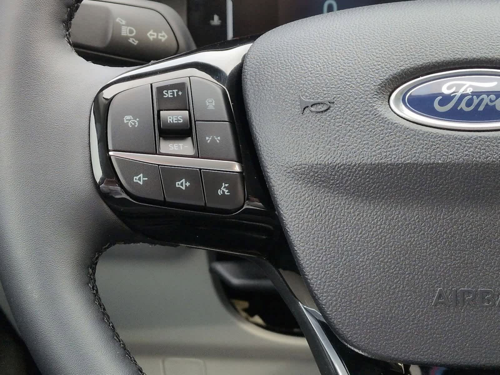 Thumbnail: 2025 Ford Escape - 24