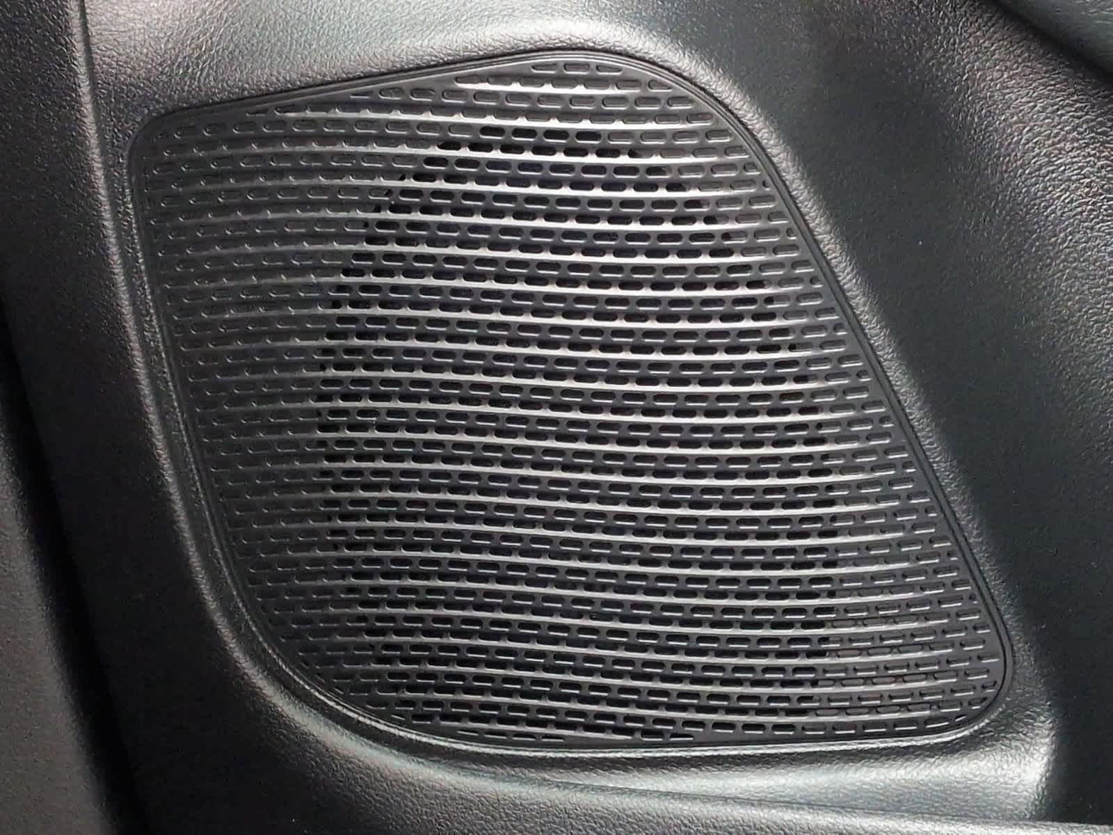 Thumbnail: 2020 Chrysler Pacifica - 31