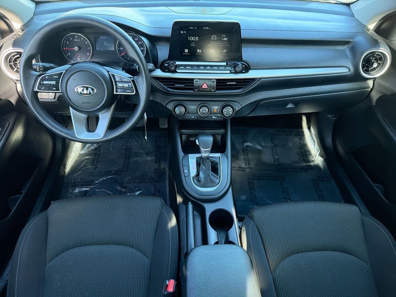 Thumbnail: 2021 Kia Forte - 16