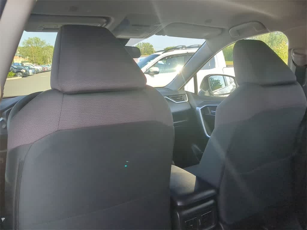 Thumbnail: 2023 Toyota RAV4 - 19