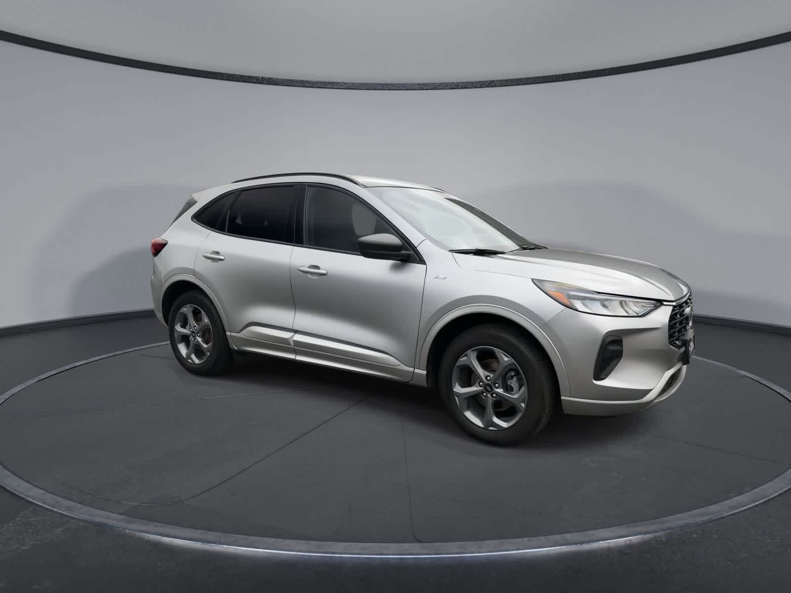 Thumbnail: 2023 Ford Escape - 2