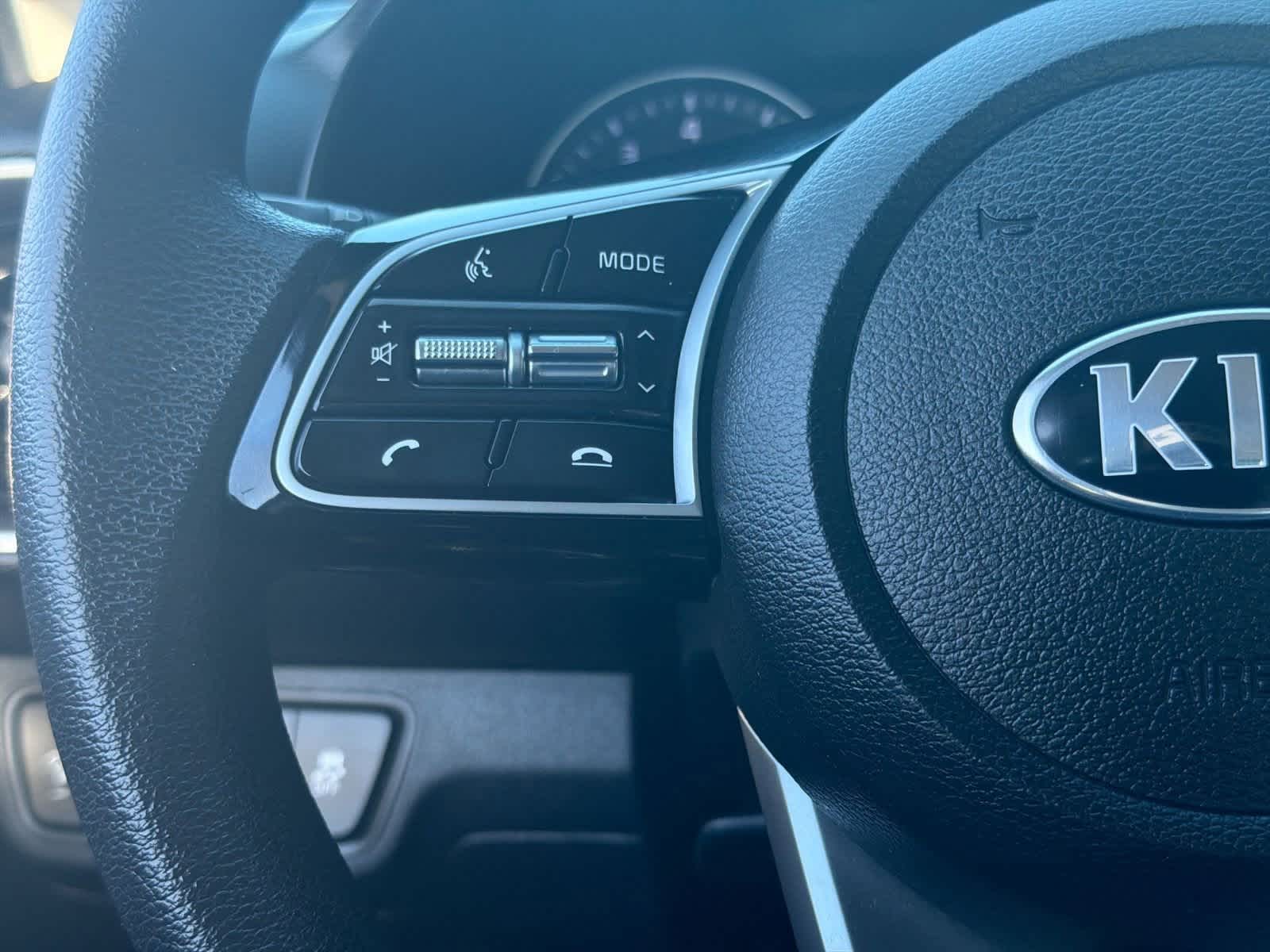 Thumbnail: 2021 Kia Forte - 24