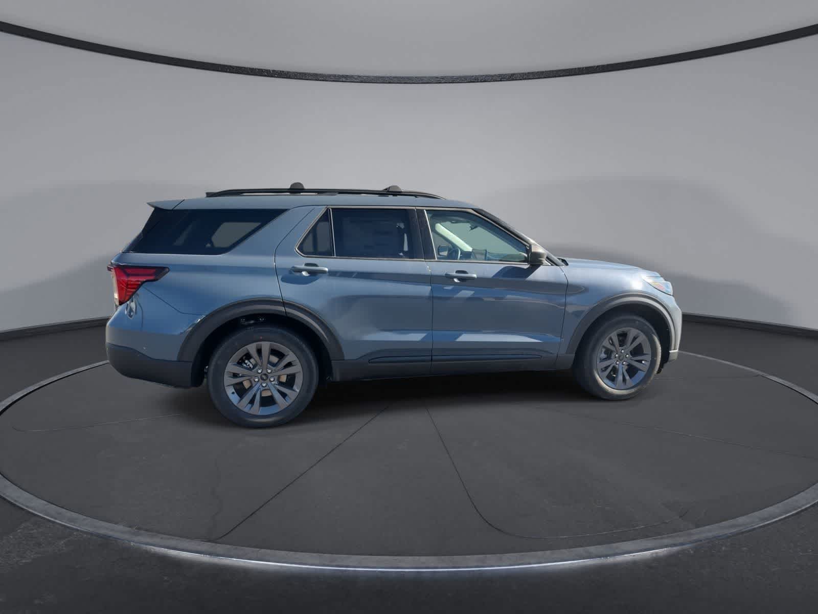 Thumbnail: 2026 Ford Explorer - 9