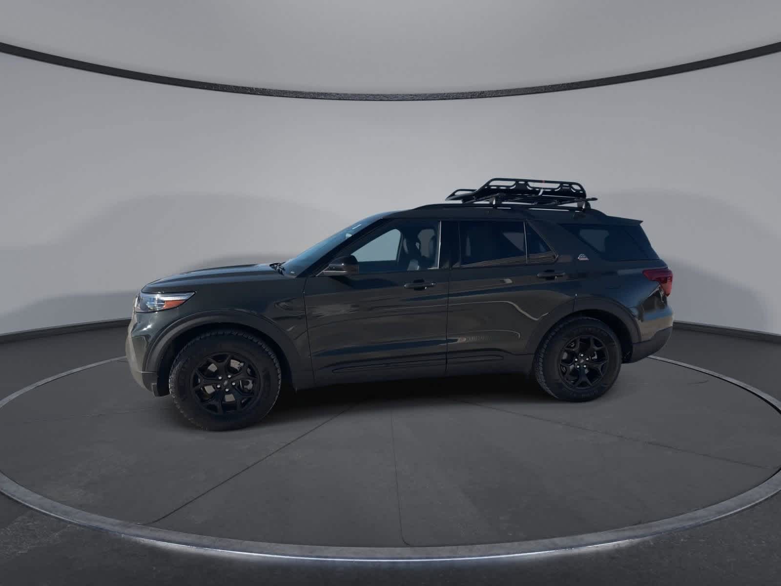 Thumbnail: 2022 Ford Explorer - 5