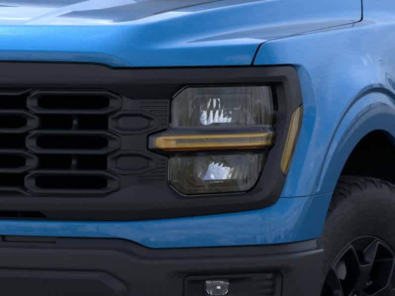 2025 Ford F-150 STX 18