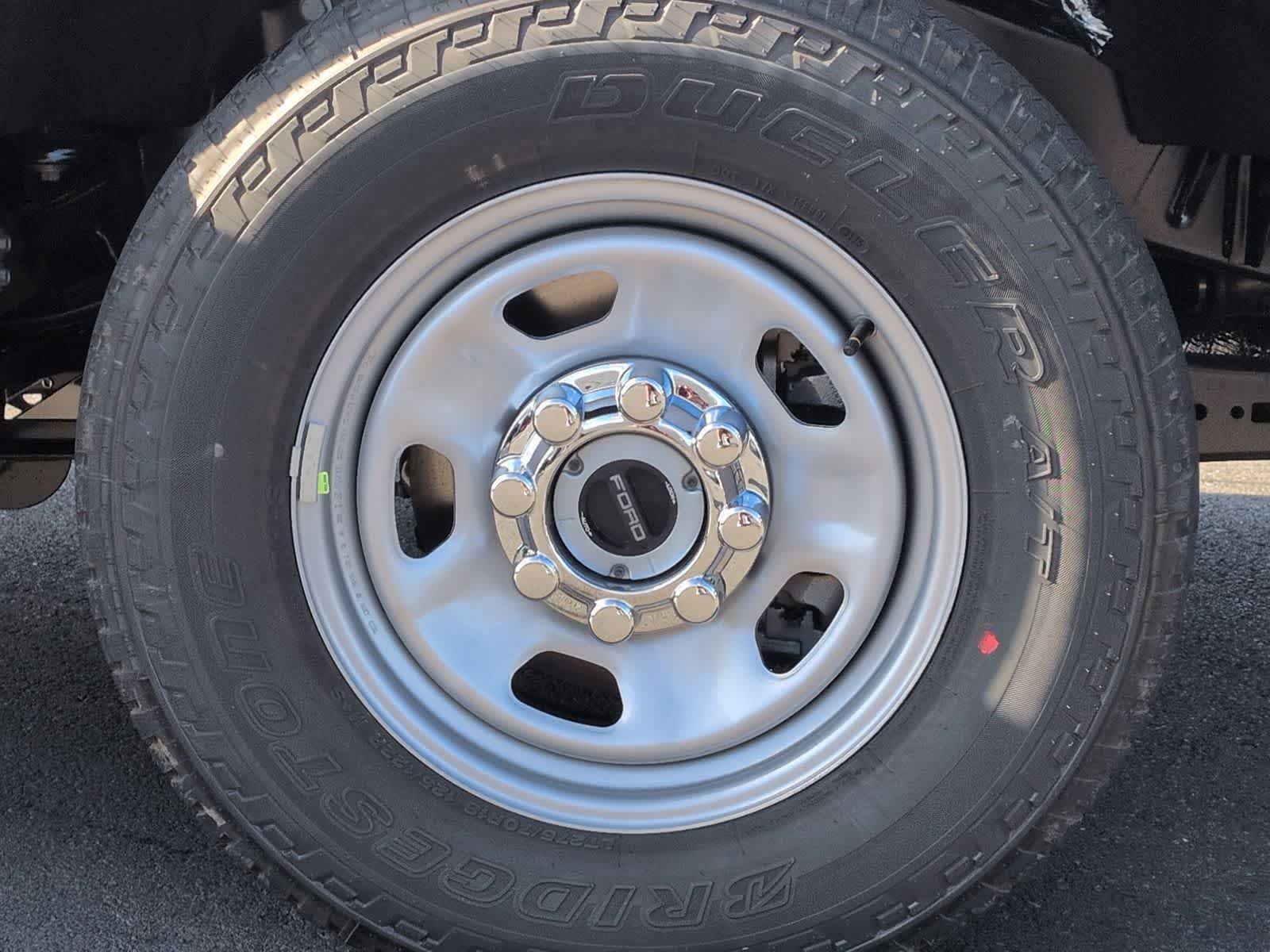 Thumbnail: 2026 Ford F-350 - 14