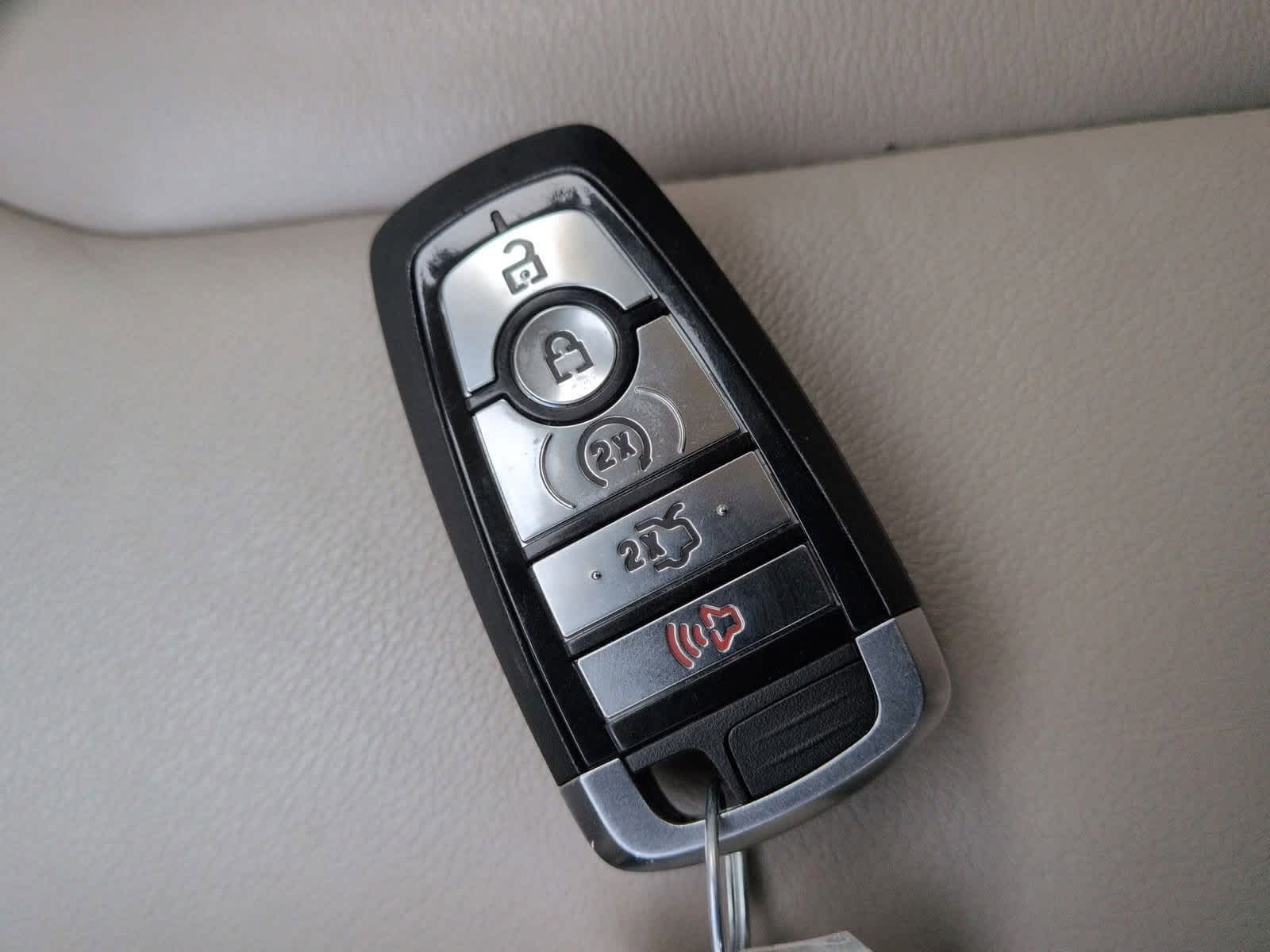 Thumbnail: 2017 Ford Fusion - 36