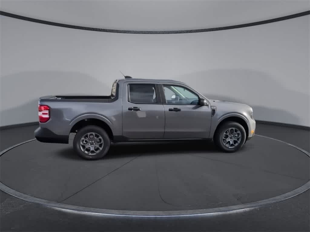 Thumbnail: 2025 Ford Maverick - 9