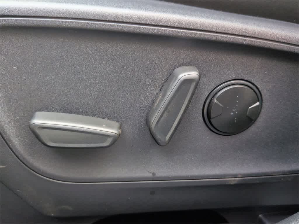 Thumbnail: 2025 Ford Bronco Sport - 18