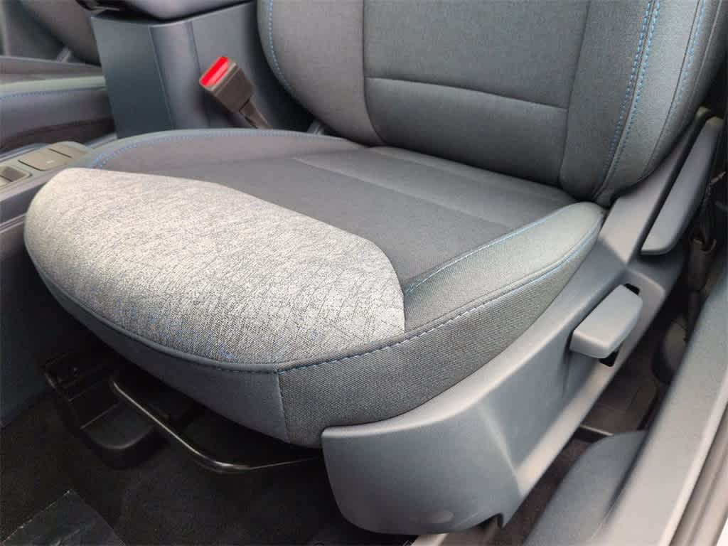 Thumbnail: 2025 Ford Maverick - 18