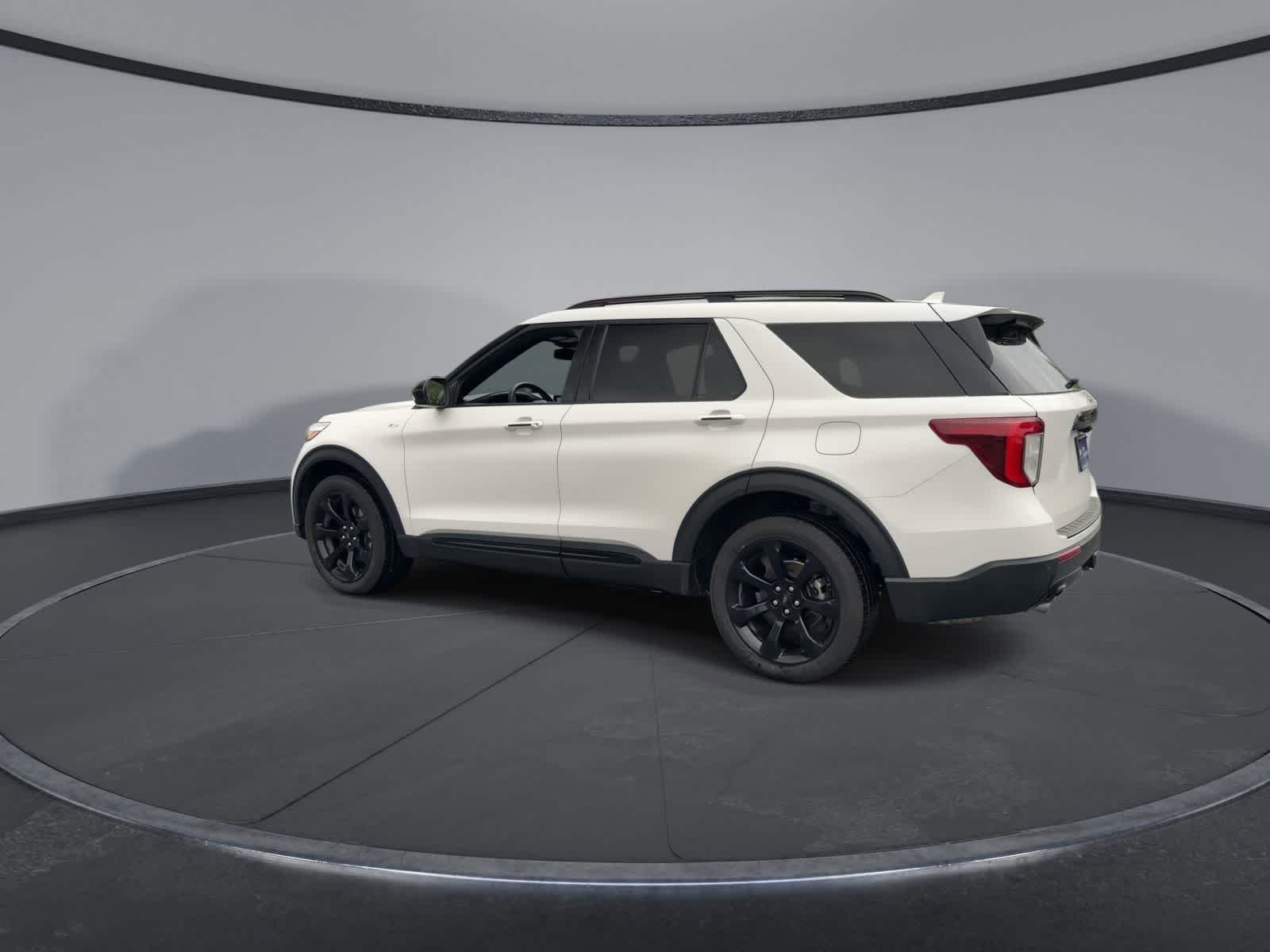 Thumbnail: 2024 Ford Explorer - 6