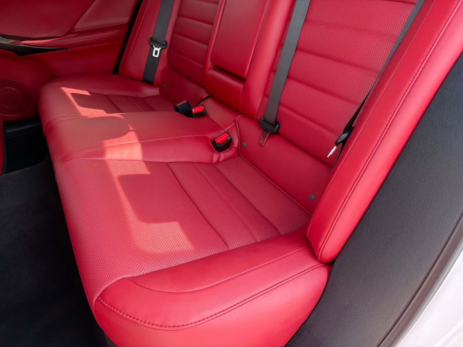 Thumbnail: 2022 Lexus IS - 21