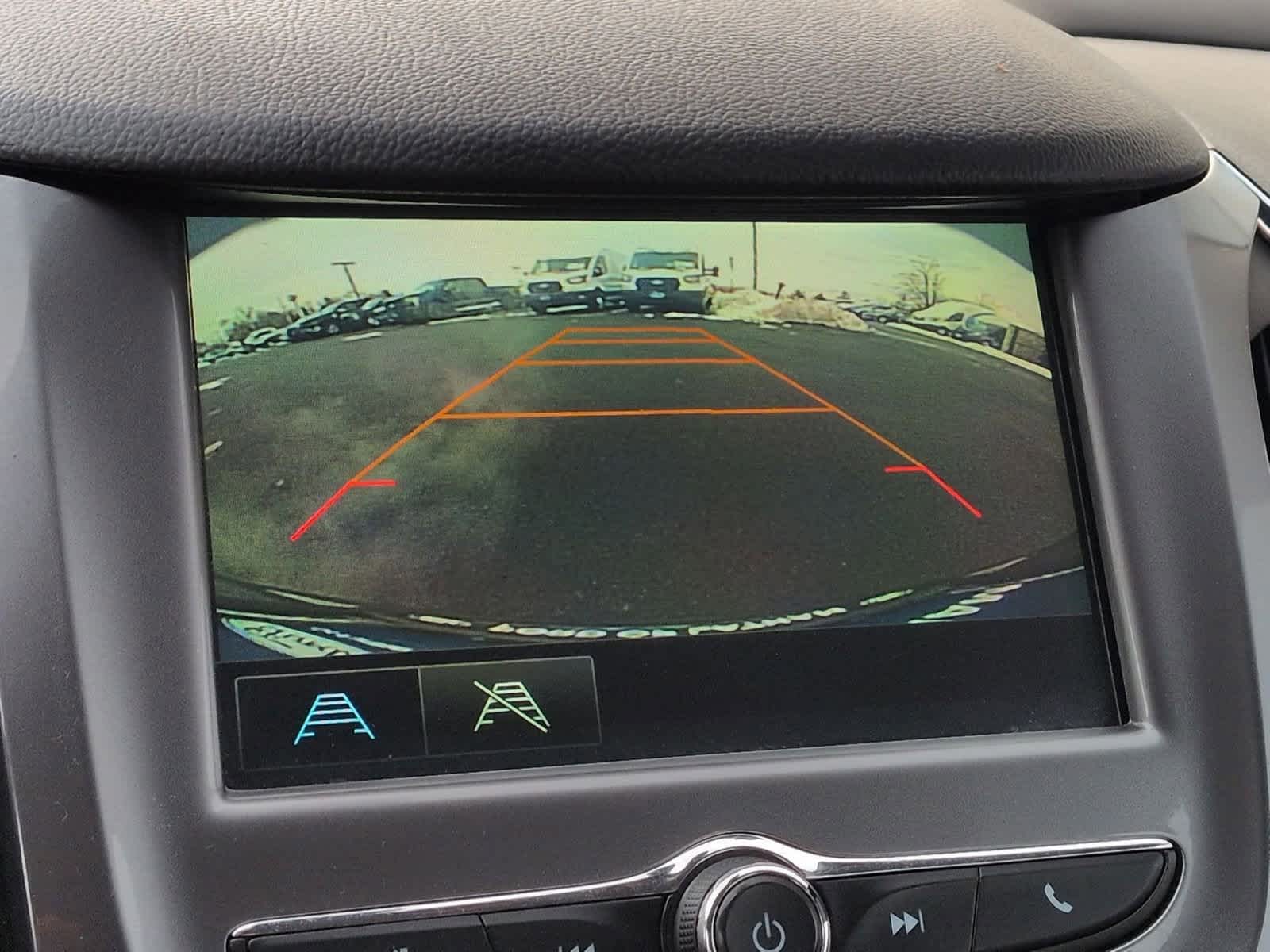 Thumbnail: 2018 Chevrolet Cruze - 29