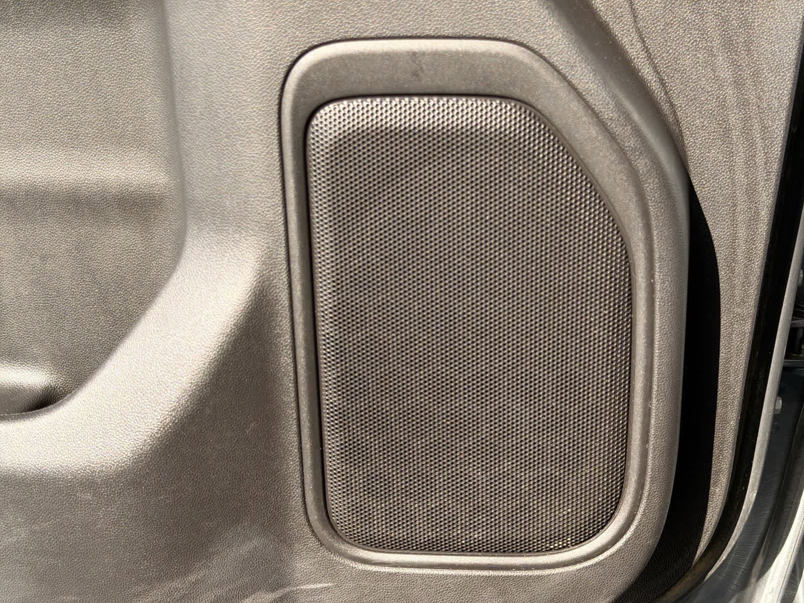 Thumbnail: 2022 Chevrolet Silverado 1500 - 30