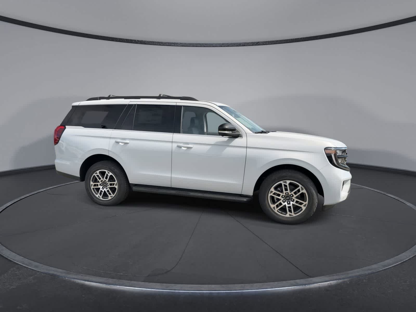 Thumbnail: 2026 Ford Expedition - 9