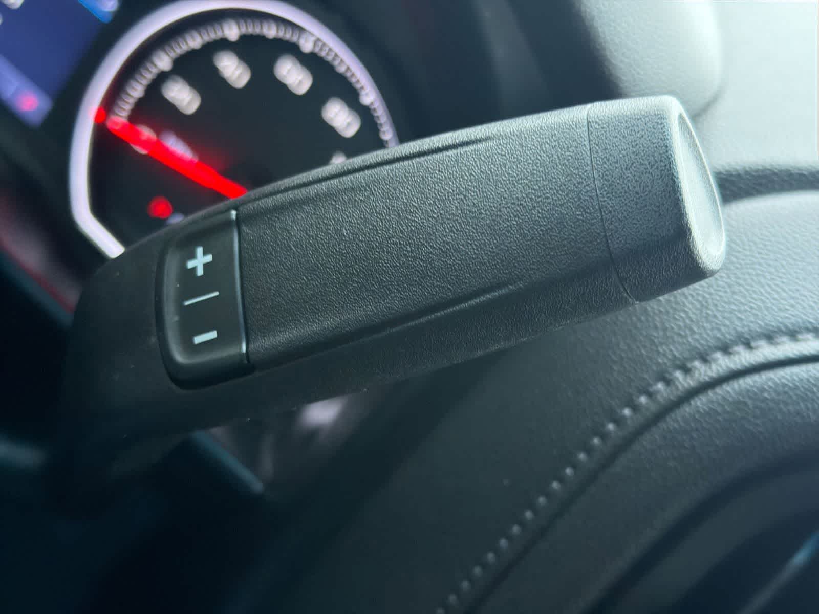 Thumbnail: 2019 Chevrolet Silverado 1500 - 32