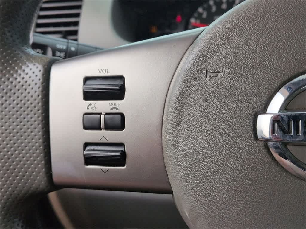 Thumbnail: 2012 Nissan Frontier - 24