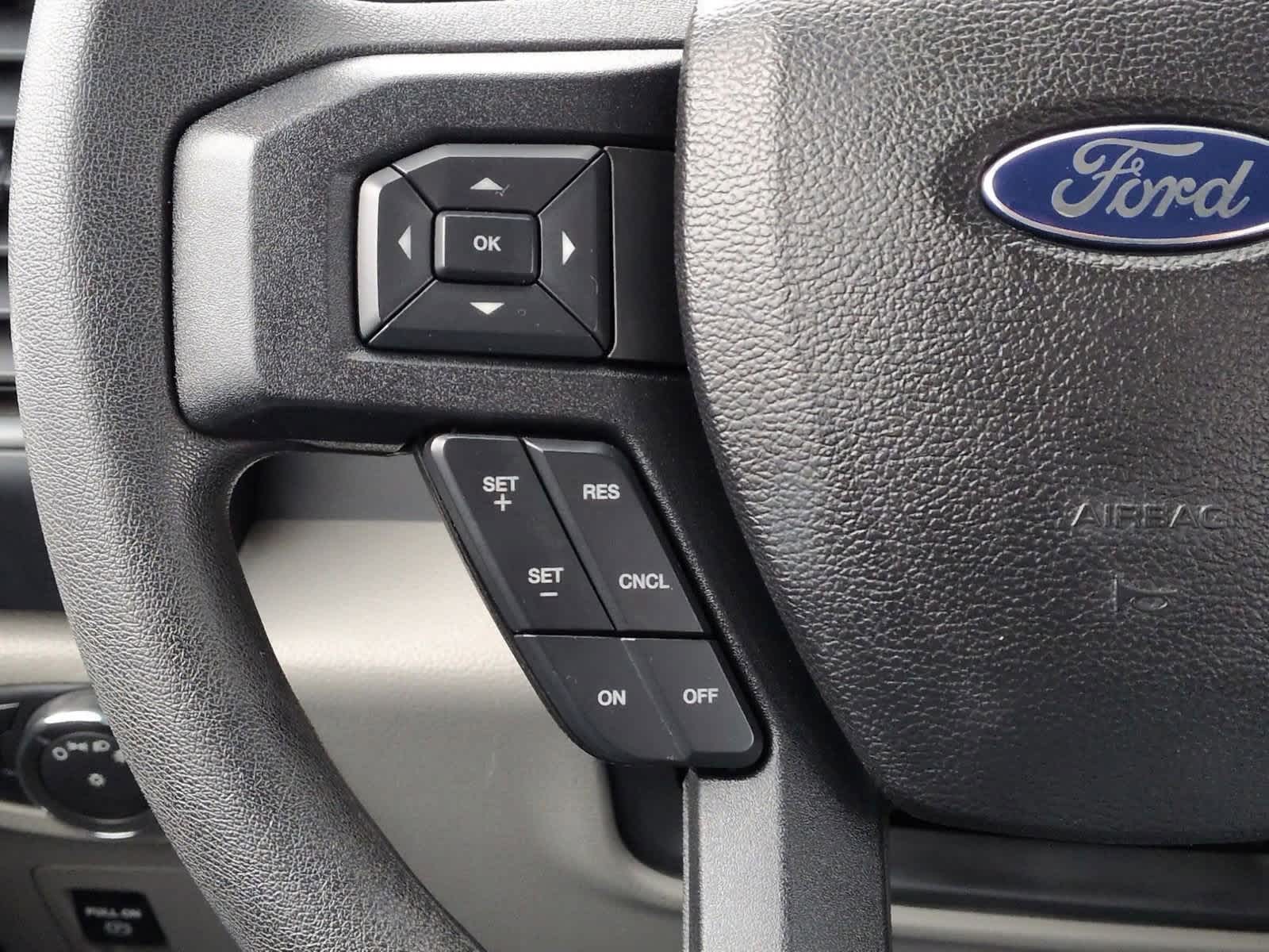 Thumbnail: 2016 Ford F-150 - 24