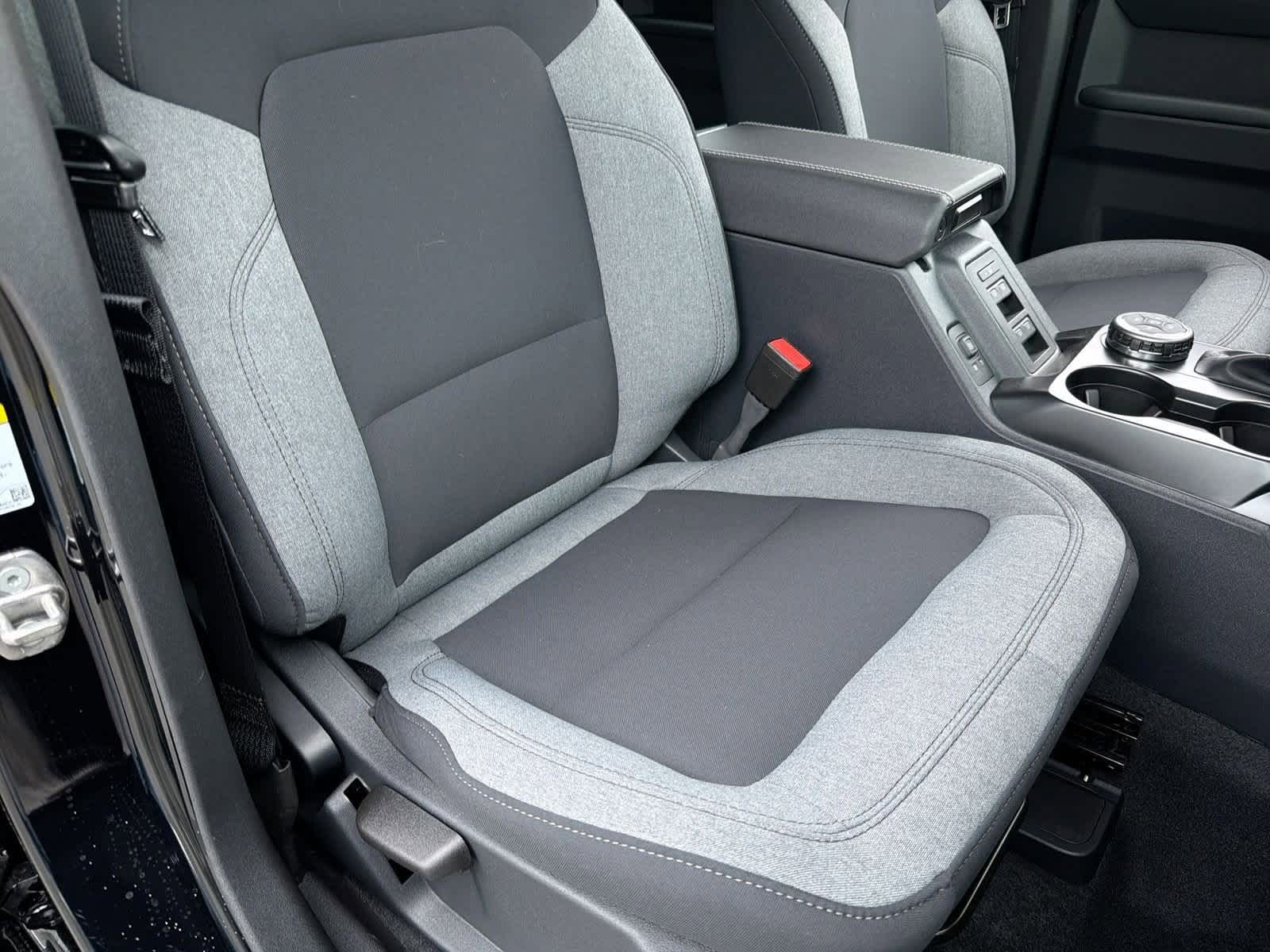 Thumbnail: 2025 Ford Bronco - 22