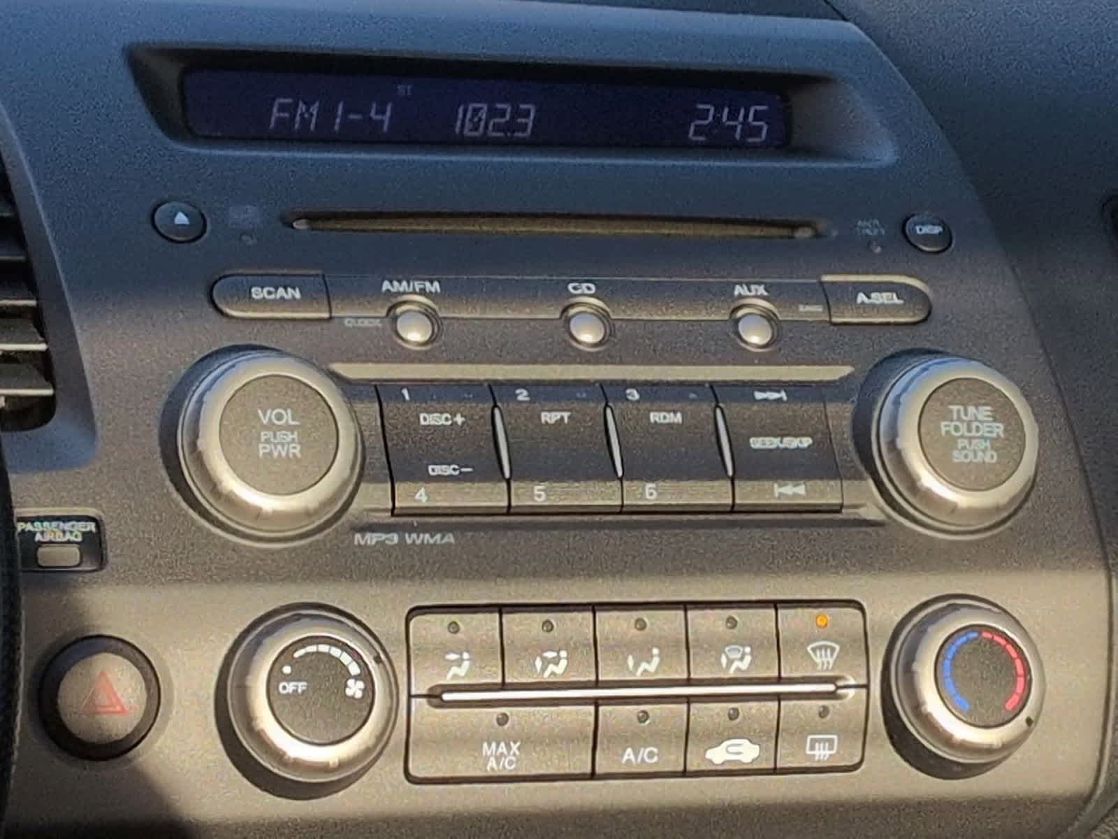 Thumbnail: 2010 Honda Civic - 28