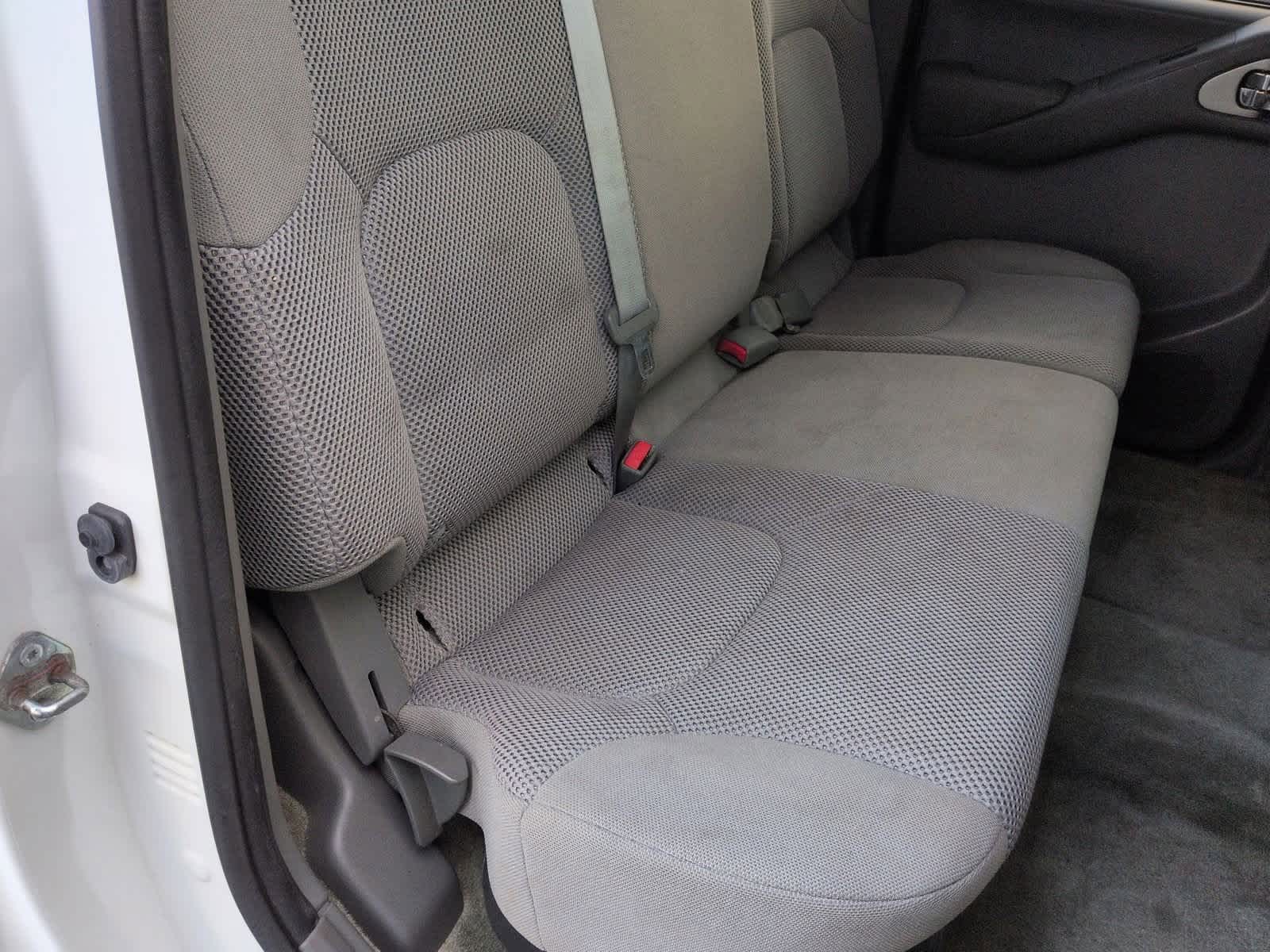 Thumbnail: 2018 Nissan Frontier - 21