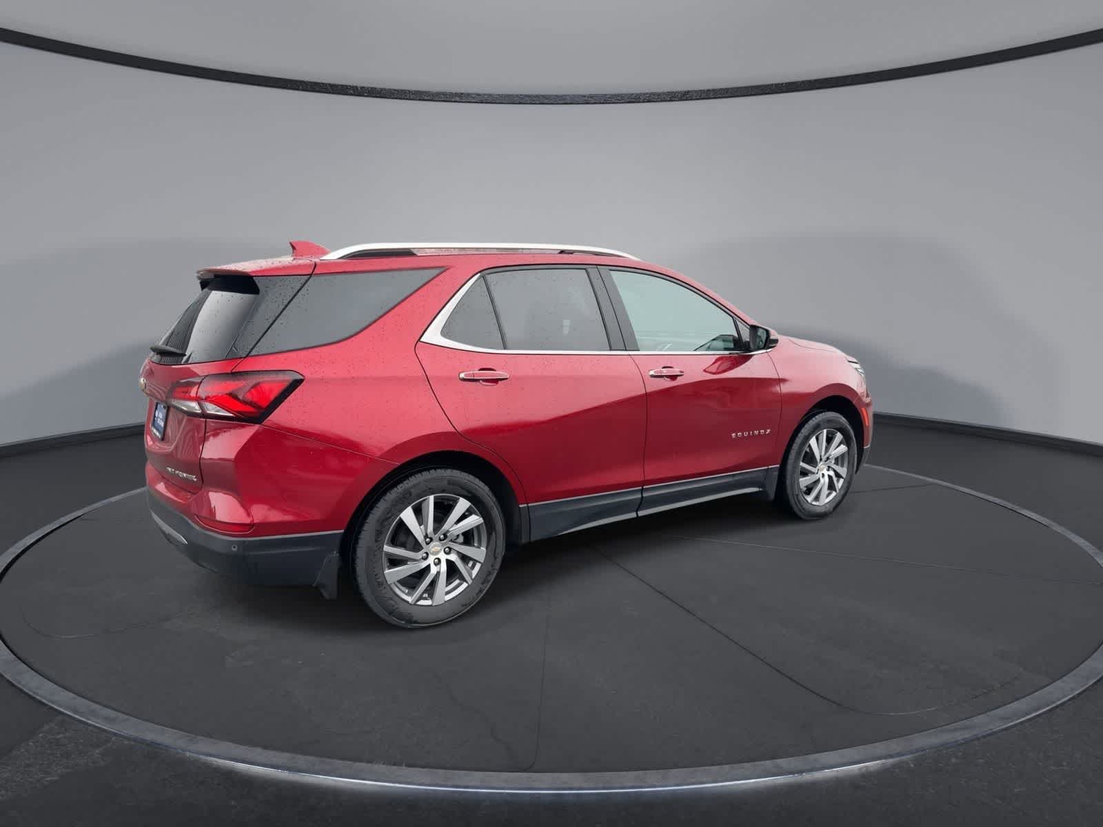 Thumbnail: 2023 Chevrolet Equinox - 8