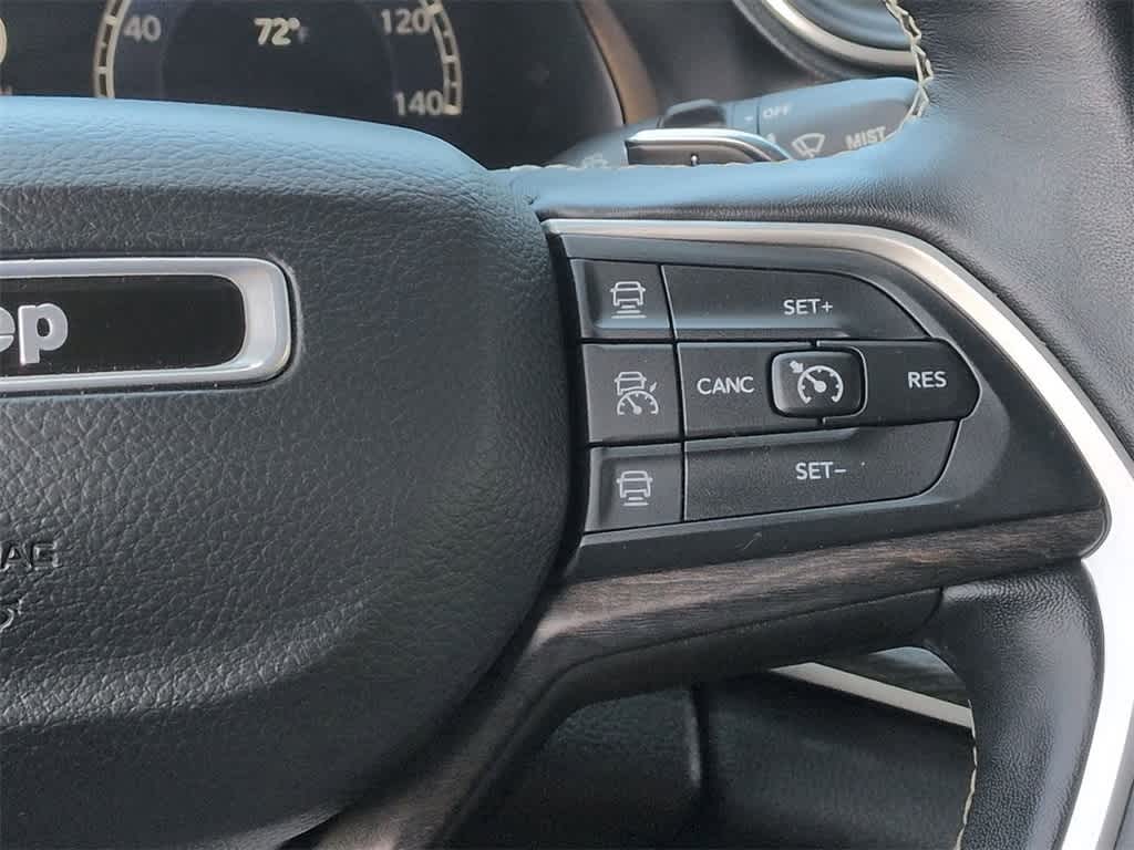 Thumbnail: 2022 Jeep Grand Cherokee - 25