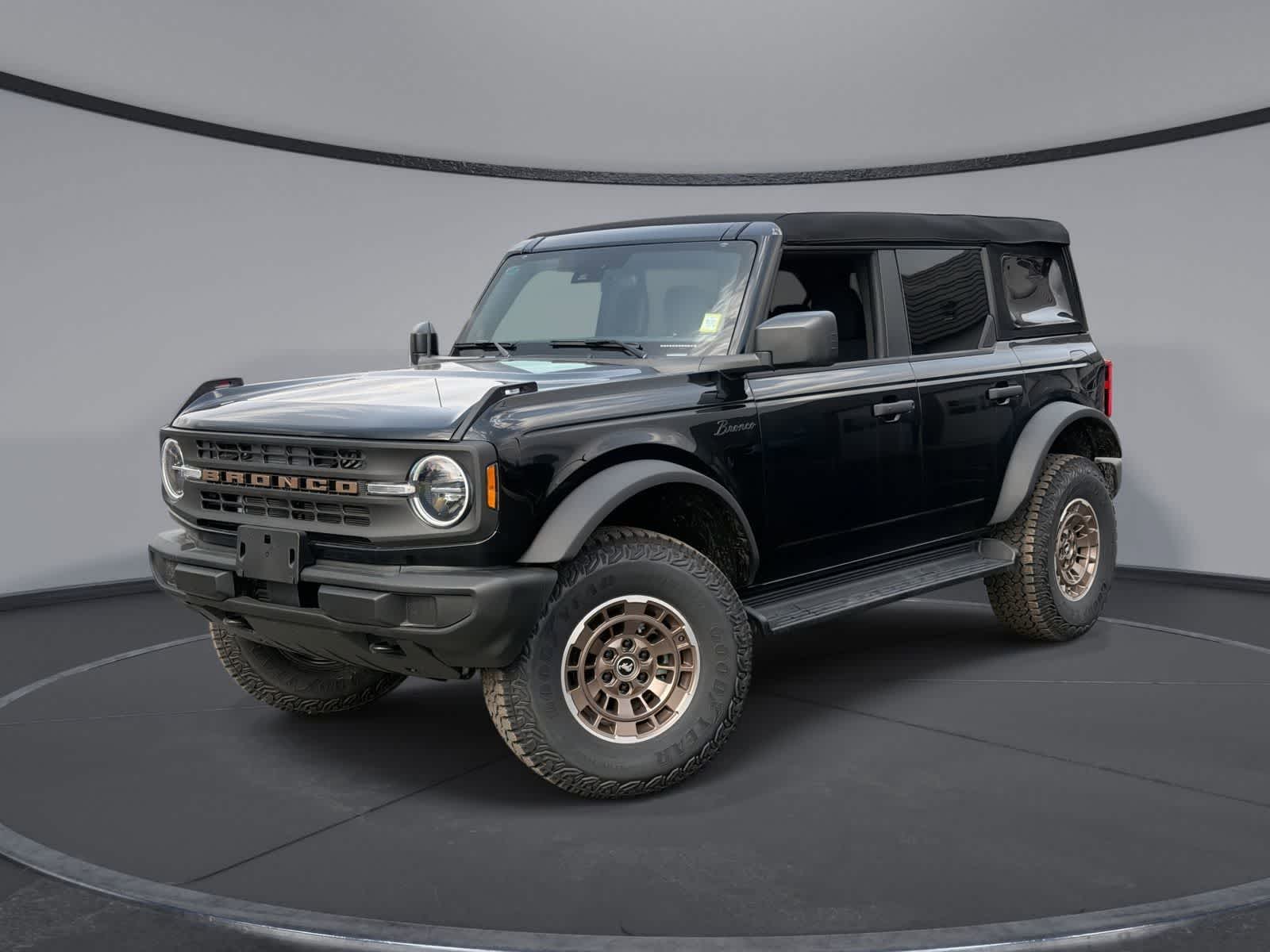 Thumbnail: 2025 Ford Bronco - 1