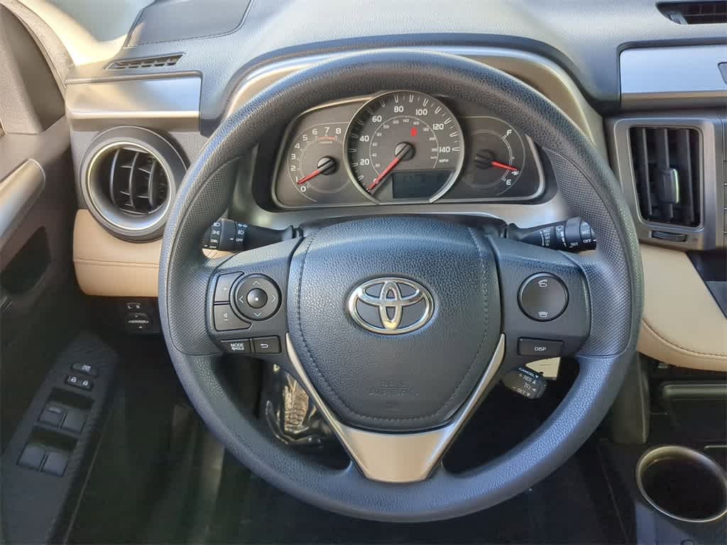 Thumbnail: 2013 Toyota RAV4 - 24