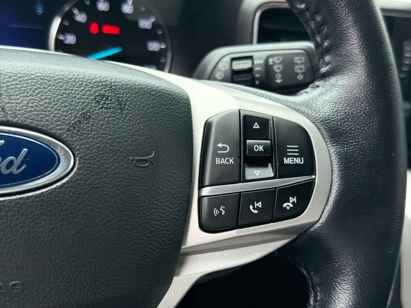 Thumbnail: 2022 Ford Explorer - 25