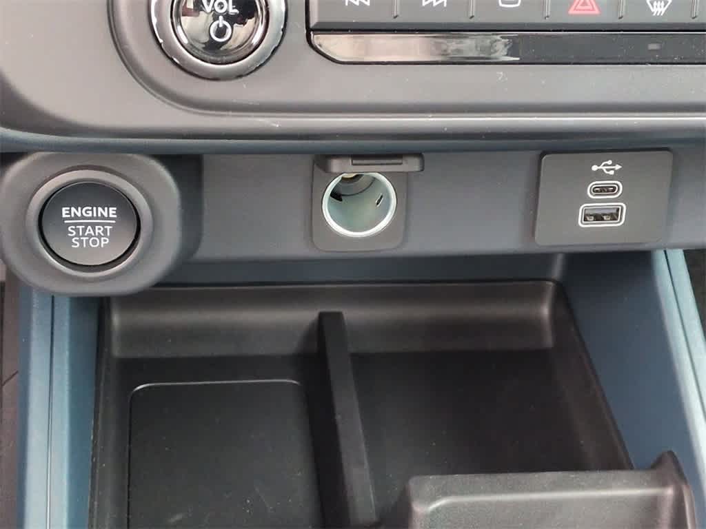 Thumbnail: 2025 Ford Maverick - 33