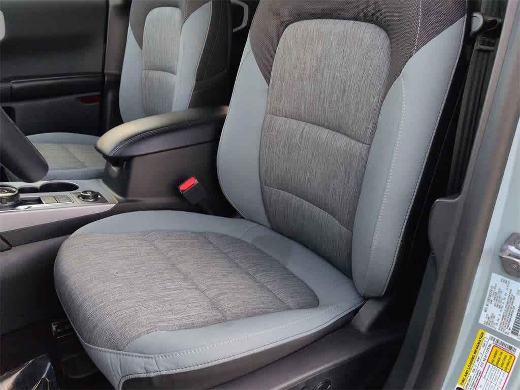 Thumbnail: 2022 Ford Bronco Sport - 17